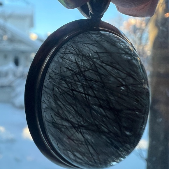 Tourmalinated Quartz Polished Oval Pendant - Sterling Silver 925 - Picture 8 of 9